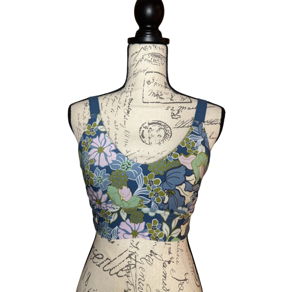 Offline by Aerie Size Medium Women’s Floral Print Sports Bra